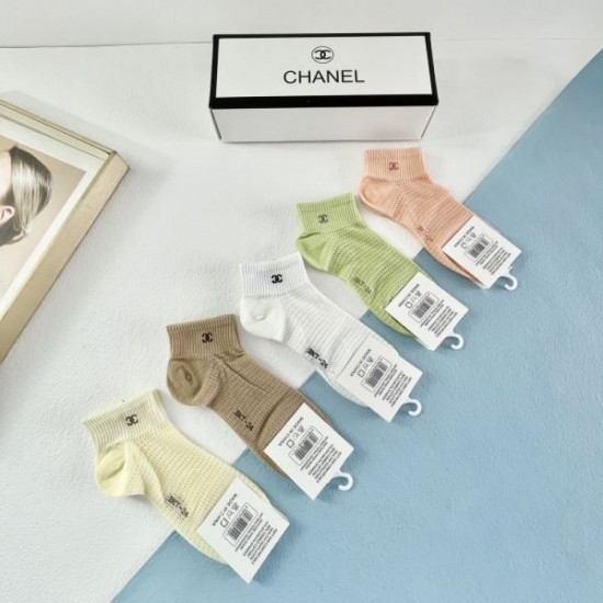 2024SS Socks CHANEL A coveted brand that makes you feel good 2024SS Socks CHANEL A coveted brand that makes you feel good