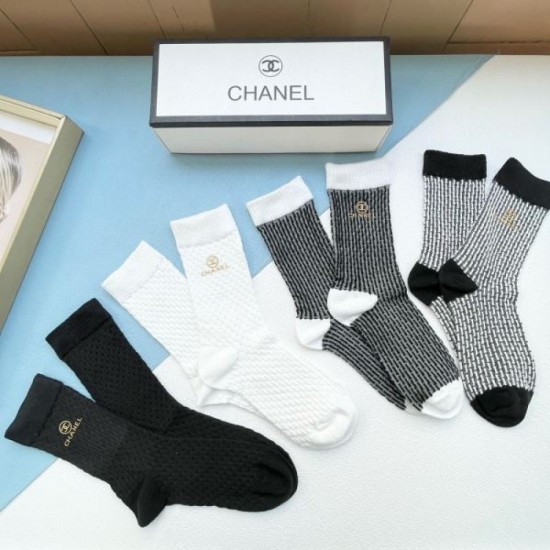 2024SS Socks CHANEL Highly used by fashionable people 2024SS Socks CHANEL Highly used by fashionable people