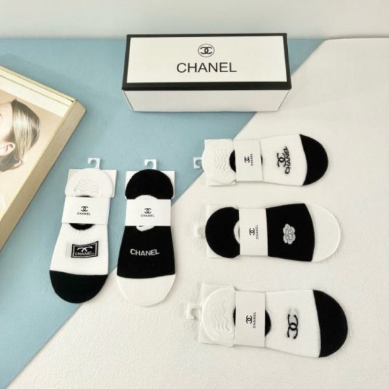 2024SS socks CHANEL CHANEL design with outstanding impact 2024SS socks CHANEL CHANEL design with outstanding impact