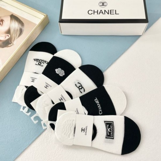 2024SS socks CHANEL CHANEL design with outstanding impact 2024SS socks CHANEL CHANEL design with outstanding impact