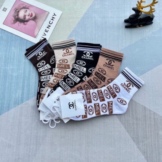 2024SS Socks CHANEL Increases your fashion level 2024SS Socks CHANEL Increases your fashion level