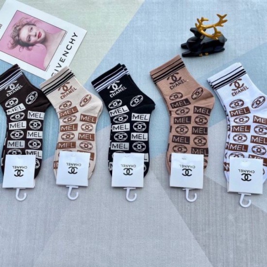 2024SS Socks CHANEL Increases your fashion level 2024SS Socks CHANEL Increases your fashion level