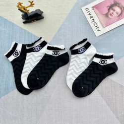 2024SS socks CHANEL Chanel classic street style