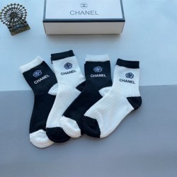 2024SS Socks CHANEL Chanel Fans rush to buy new summer products