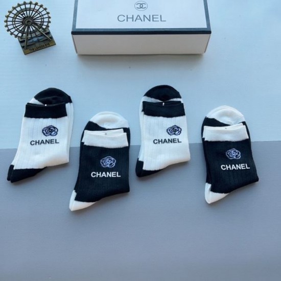 2024SS Socks CHANEL Chanel Fans rush to buy new summer products 2024SS Socks CHANEL Chanel Fans rush to buy new summer products
