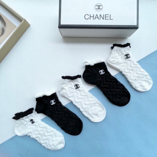 2024SS socks CHANEL CHANEL Summer new item that is sure to be a hit this season 2024SS socks CHANEL CHANEL Summer new item that is sure to be a hit this season