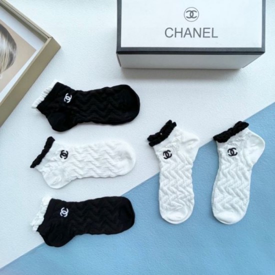2024SS socks CHANEL CHANEL Summer new item that is sure to be a hit this season 2024SS socks CHANEL CHANEL Summer new item that is sure to be a hit this season