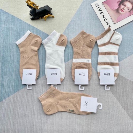 2024SS Socks DIOR Dior Popular New Brand Item 2024SS Socks DIOR Dior Popular New Brand Item