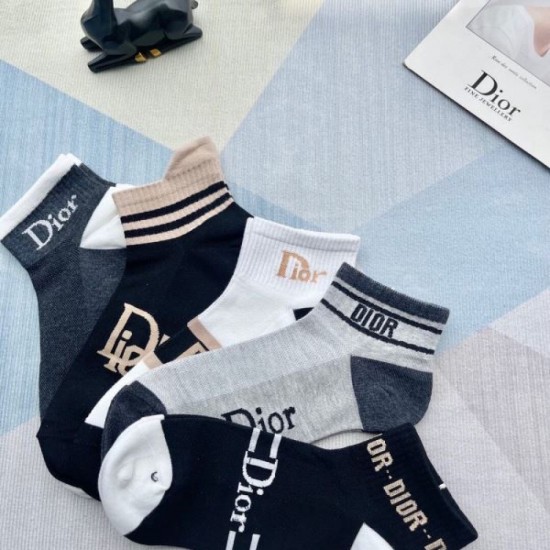 2024SS socks DIOR Dior will be this year's latest trend 2024SS socks DIOR Dior will be this year's latest trend