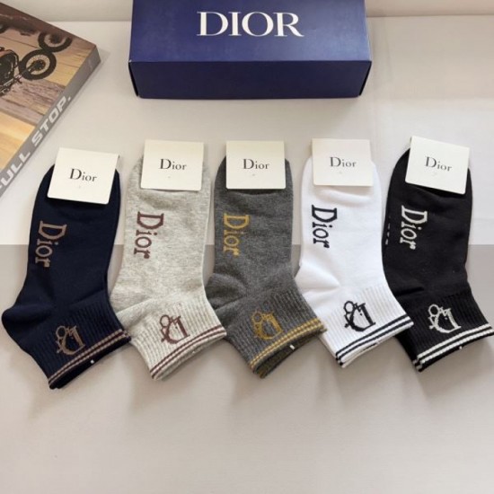 2024SS Socks DIOR Celebrities are obsessed with the new brand 2024SS Socks DIOR Celebrities are obsessed with the new brand