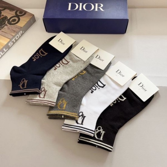 2024SS Socks DIOR Celebrities are obsessed with the new brand 2024SS Socks DIOR Celebrities are obsessed with the new brand