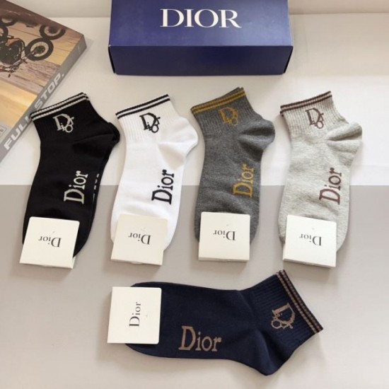 2024SS Socks DIOR Celebrities are obsessed with the new brand 2024SS Socks DIOR Celebrities are obsessed with the new brand