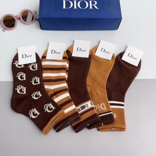 2024SS Socks DIOR Upgrade your summer classic style 2024SS Socks DIOR Upgrade your summer classic style