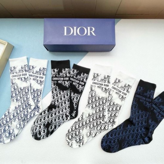 2024SS Socks DIOR Dior Last year's popular item New 2024SS Socks DIOR Dior Last year's popular item New