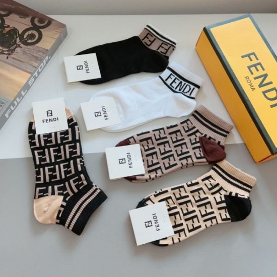 2024SS Socks FENDI New Wear Elegantly 2024SS Socks FENDI New Wear Elegantly