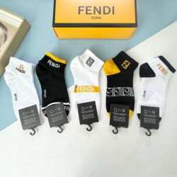 2024SS socks FENDI Fashionable style this season too