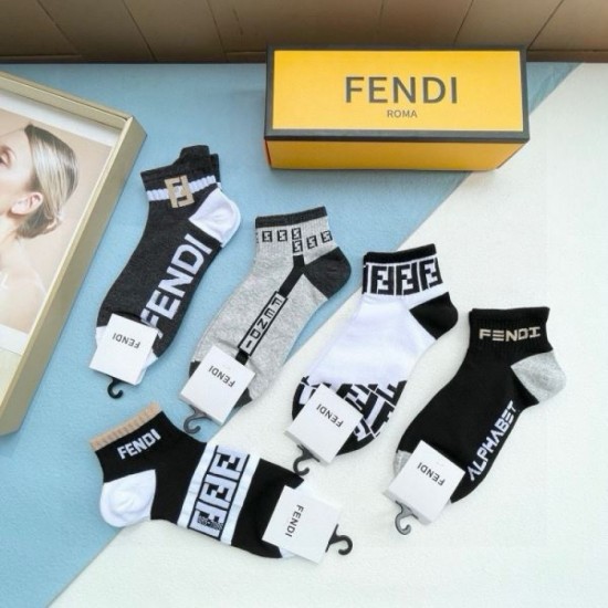 2024SS socks FENDI Used by celebrities and entertainers 2024SS socks FENDI Used by celebrities and entertainers