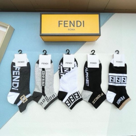 2024SS socks FENDI Used by celebrities and entertainers 2024SS socks FENDI Used by celebrities and entertainers