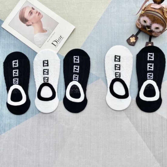 2024SS Socks FENDI Refreshing new spring/summer items are trending 2024SS Socks FENDI Refreshing new spring/summer items are trending