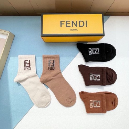 2024SS socks FENDI This season's featured new items using colors 2024SS socks FENDI This season's featured new items using colors