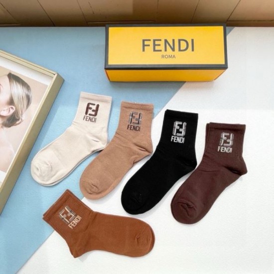 2024SS socks FENDI This season's featured new items using colors 2024SS socks FENDI This season's featured new items using colors