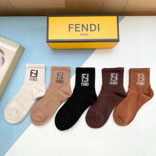 2024SS socks FENDI This season's featured new items using colors 2024SS socks FENDI This season's featured new items using colors