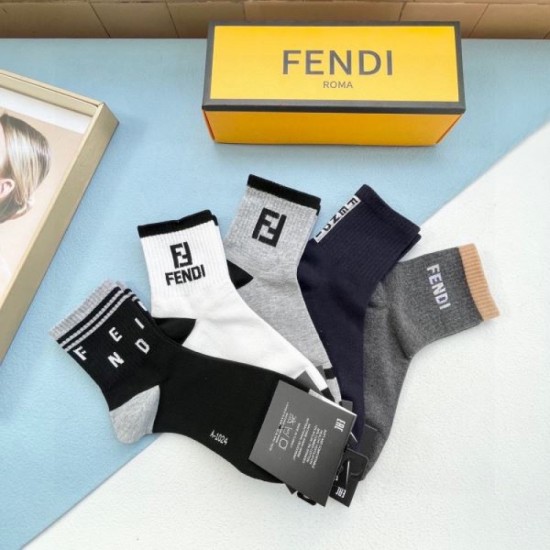 2024SS socks FENDI is becoming increasingly popular! Stylish new item 2024SS socks FENDI is becoming increasingly popular! Stylish new item
