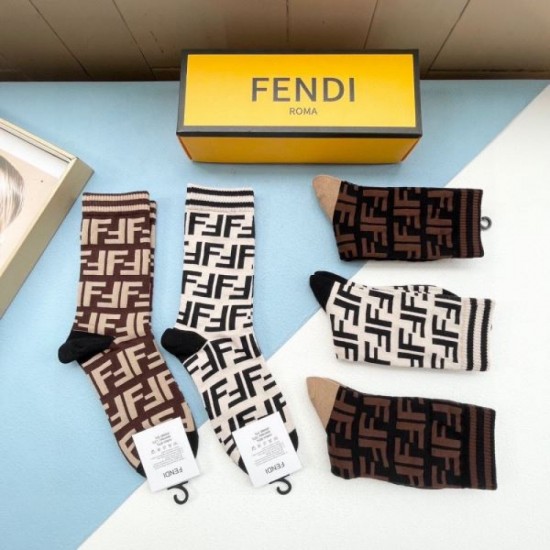 2024SS socks FENDI For a limited time, you should buy them at a great price 2024SS socks FENDI For a limited time, you should buy them at a great price