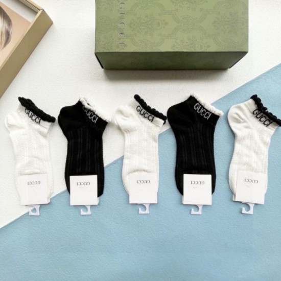 2024SS socks GUCCI Gucci For elegant casual coordination 2024SS socks GUCCI Gucci For elegant casual coordination