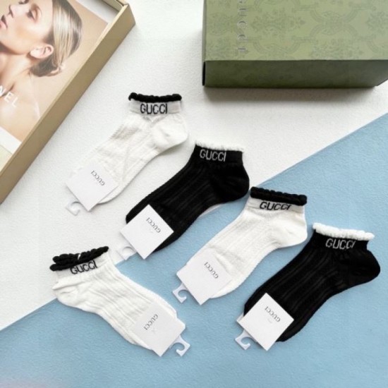 2024SS socks GUCCI Gucci For elegant casual coordination 2024SS socks GUCCI Gucci For elegant casual coordination