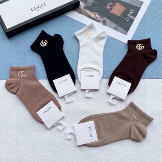 2024SS socks GUCCI Gucci elegant casual atmosphere 2024SS socks GUCCI Gucci elegant casual atmosphere
