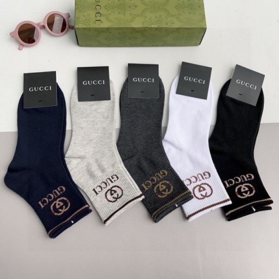 2024SS socks GUCCI Gucci is highly liked by men and women of all ages. 2024SS socks GUCCI Gucci is highly liked by men and women of all ages.