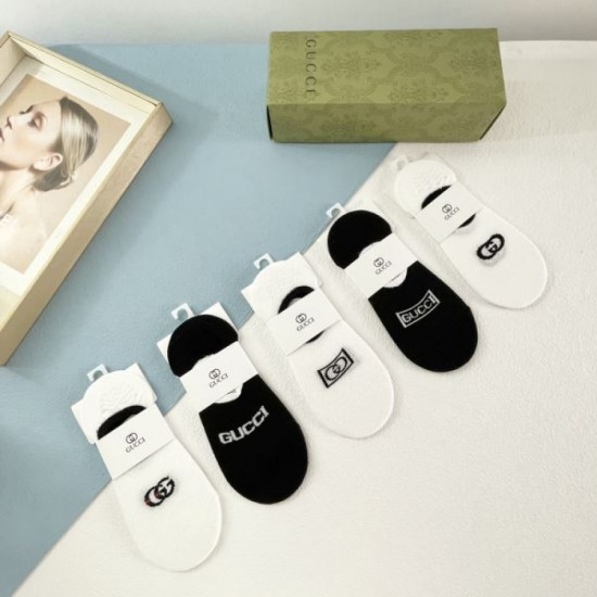2024SS socks GUCCI Gucci Perfect for summer outings 2024SS socks GUCCI Gucci Perfect for summer outings
