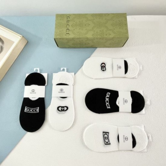 2024SS socks GUCCI Gucci Perfect for summer outings 2024SS socks GUCCI Gucci Perfect for summer outings
