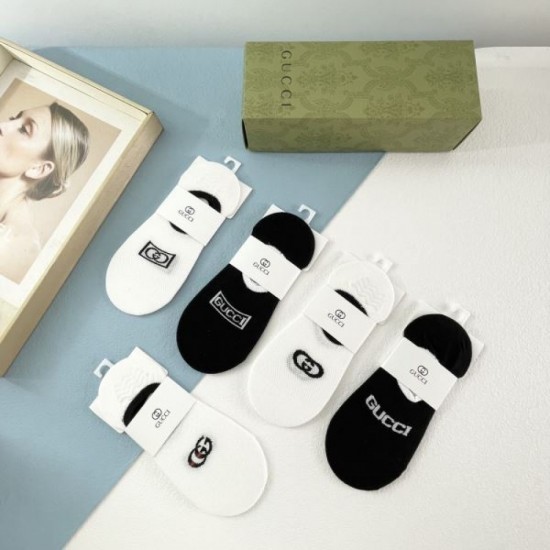 2024SS socks GUCCI Gucci Perfect for summer outings 2024SS socks GUCCI Gucci Perfect for summer outings