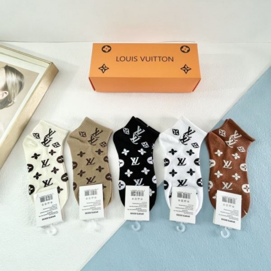 2024SS socks LOUIS VUITTON Easy to wear colors 2024SS socks LOUIS VUITTON Easy to wear colors