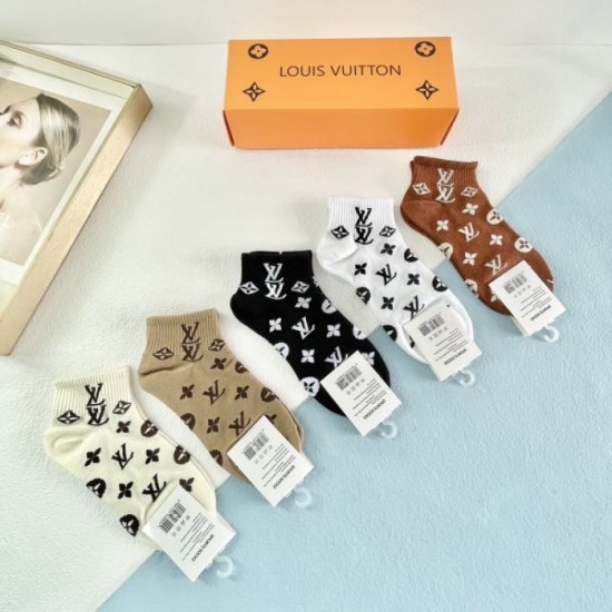 2024SS socks LOUIS VUITTON Easy to wear colors 2024SS socks LOUIS VUITTON Easy to wear colors