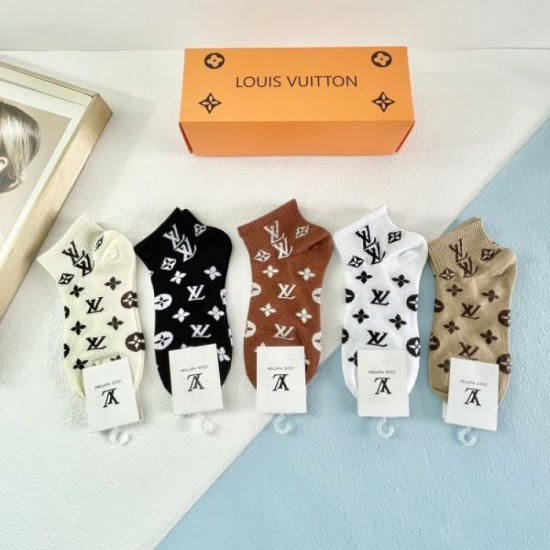 2024SS socks LOUIS VUITTON Easy to wear colors 2024SS socks LOUIS VUITTON Easy to wear colors