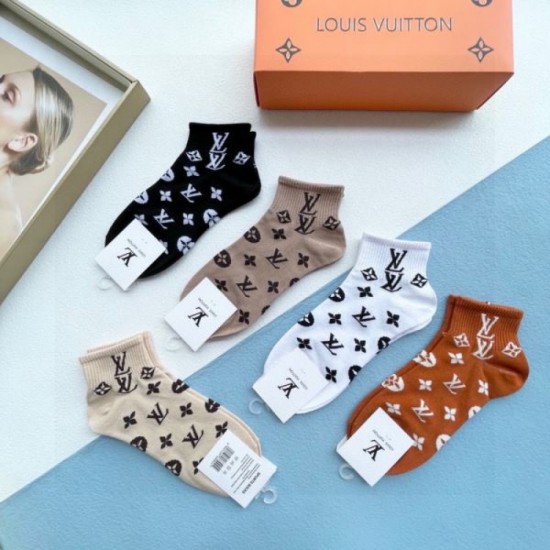 2024SS socks LOUIS VUITTON The forefront of the Louis Vuitton trend 2024SS socks LOUIS VUITTON The forefront of the Louis Vuitton trend