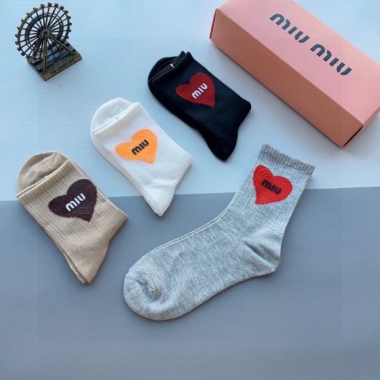 2024SS Socks MIU MIU Cheapest Sale 2024SS Socks MIU MIU Cheapest Sale