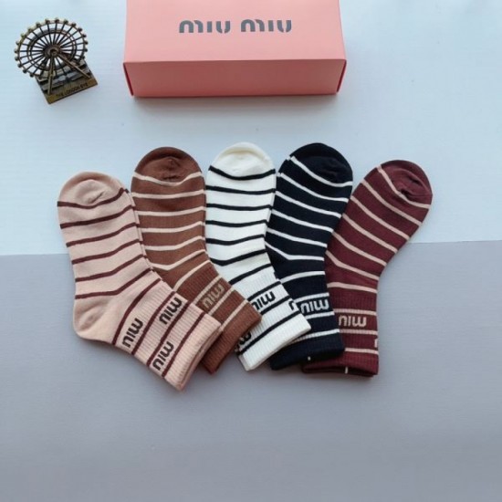 2024SS socks MIU MIU Miu Miu innovative style 2024SS socks MIU MIU Miu Miu innovative style