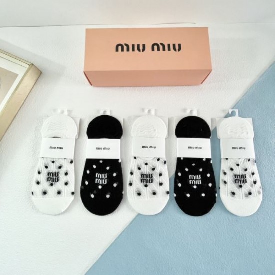 2024SS Socks MIU MIU Modern Style 2024SS Socks MIU MIU Modern Style