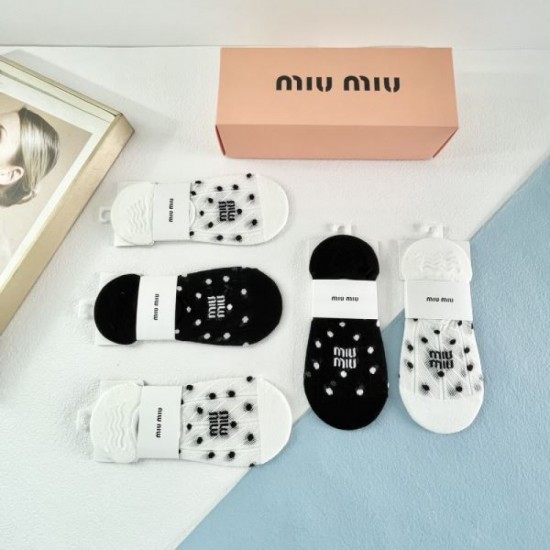 2024SS Socks MIU MIU Modern Style 2024SS Socks MIU MIU Modern Style