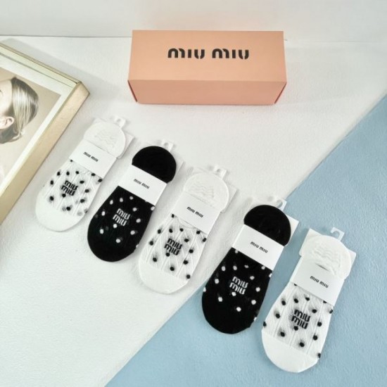 2024SS Socks MIU MIU Modern Style 2024SS Socks MIU MIU Modern Style