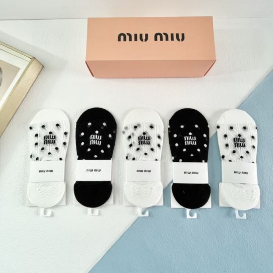 2024SS Socks MIU MIU Modern Style 2024SS Socks MIU MIU Modern Style