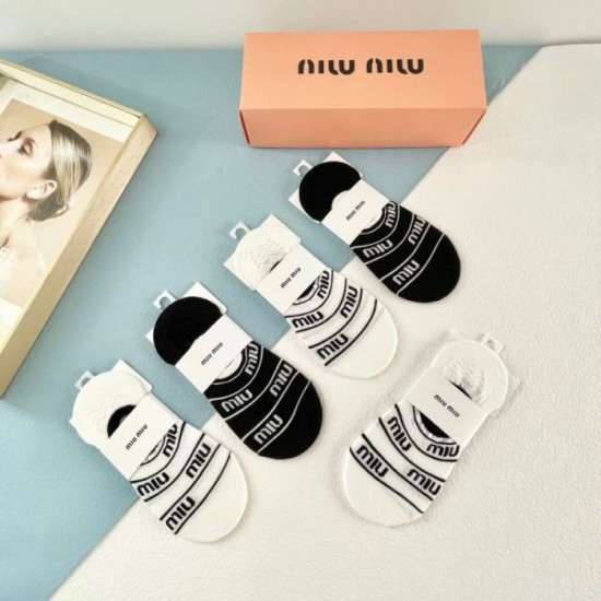 2024SS Socks MIU MIU Miu Miu Spring/Summer Standard New 2024SS Socks MIU MIU Miu Miu Spring/Summer Standard New