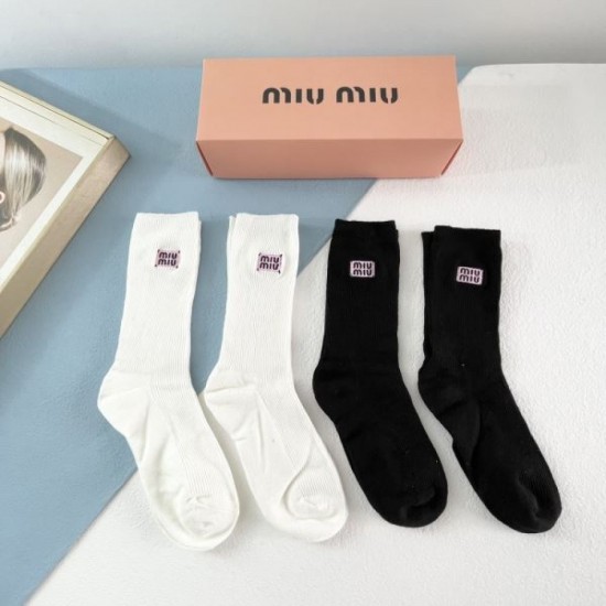 2024SS socks MIU MIU Latest love at first sight 2024SS socks MIU MIU Latest love at first sight