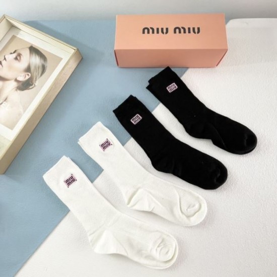 2024SS socks MIU MIU Latest love at first sight 2024SS socks MIU MIU Latest love at first sight