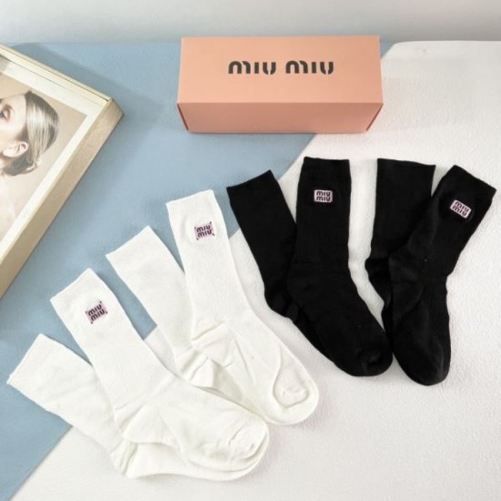 2024SS socks MIU MIU Latest love at first sight 2024SS socks MIU MIU Latest love at first sight