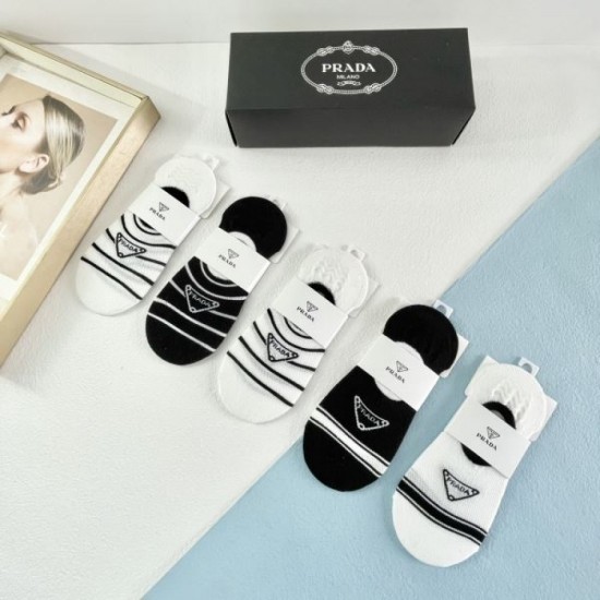 2024SS Socks PRADA Latest Fashion Points 2024SS Socks PRADA Latest Fashion Points